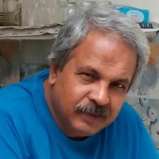 Aadhi Haqeeqat Aadha Fasana : Film